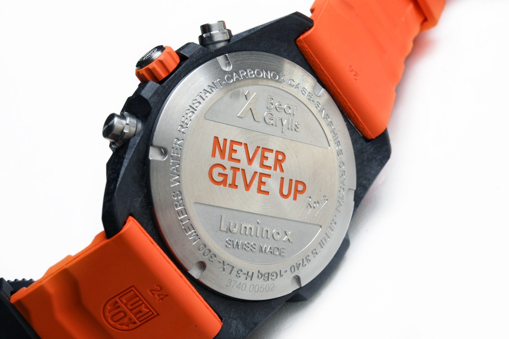 Luminox x Bear Grylls Survival Collection – ISOCHRONO