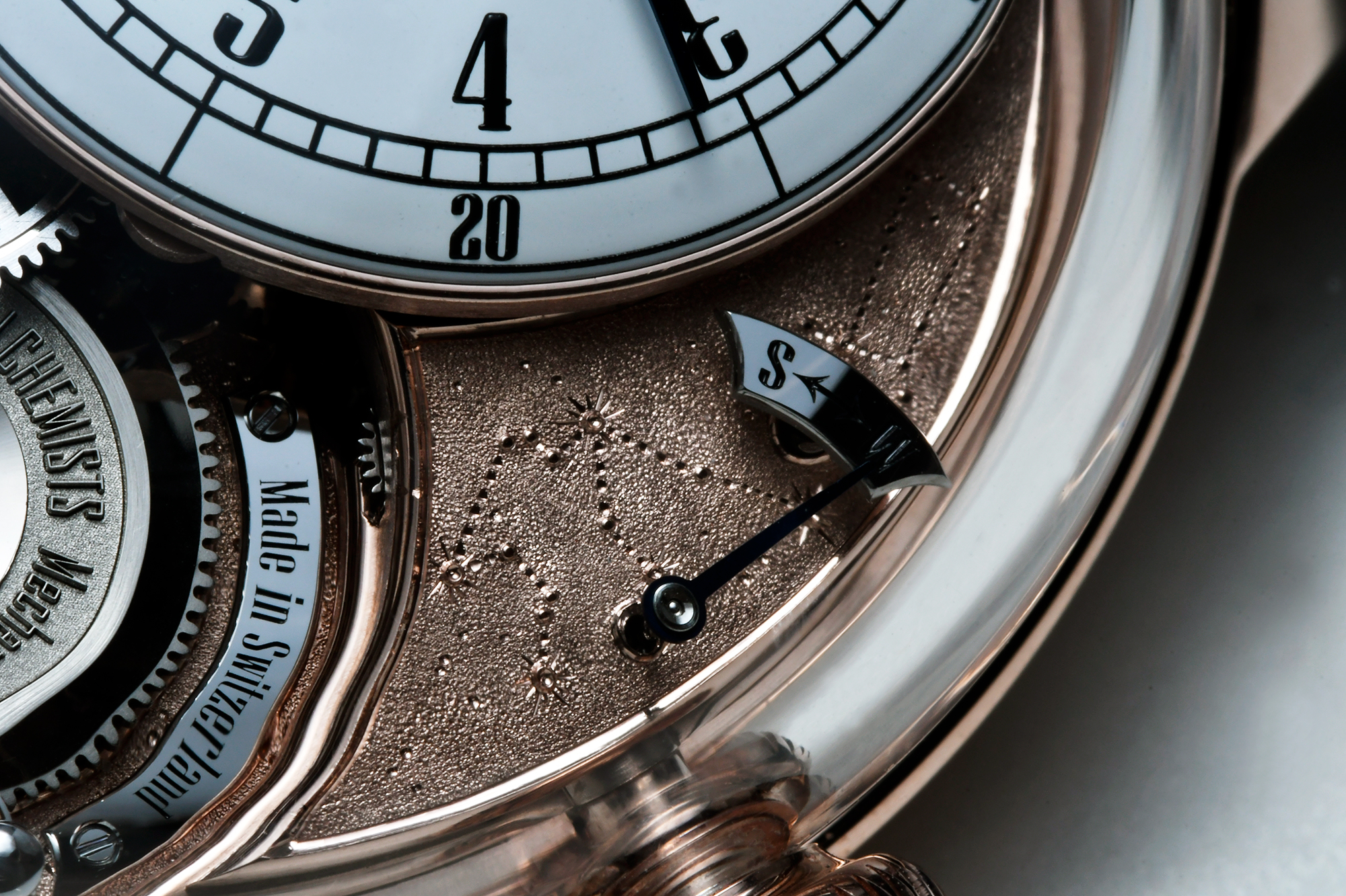 The Alchemist CU29 close up power reserve indicator