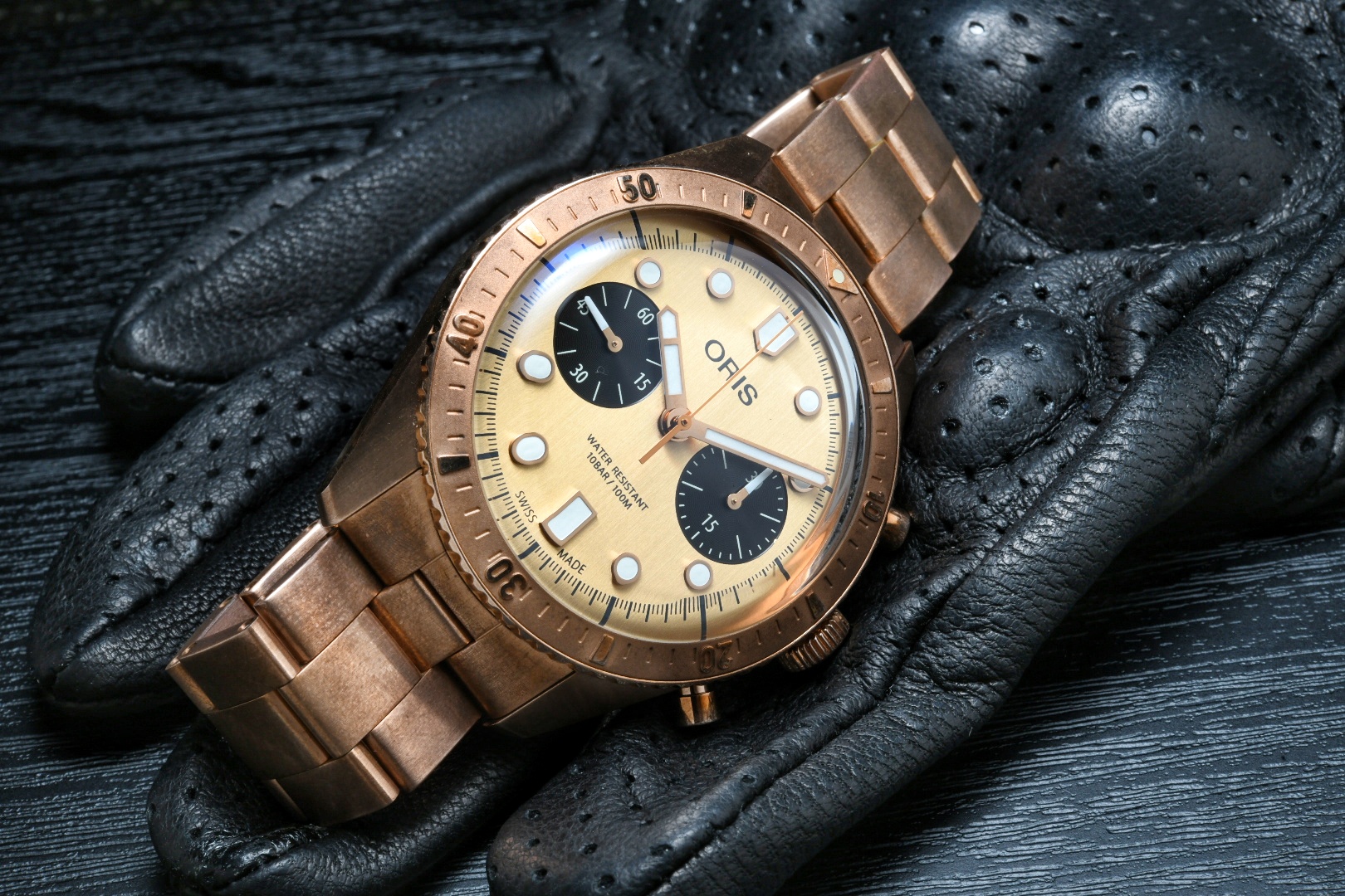 Oris Divers Sixty-Five Bronze Bezel | Bronze bracelets, Vintage watches,  Wrist watch