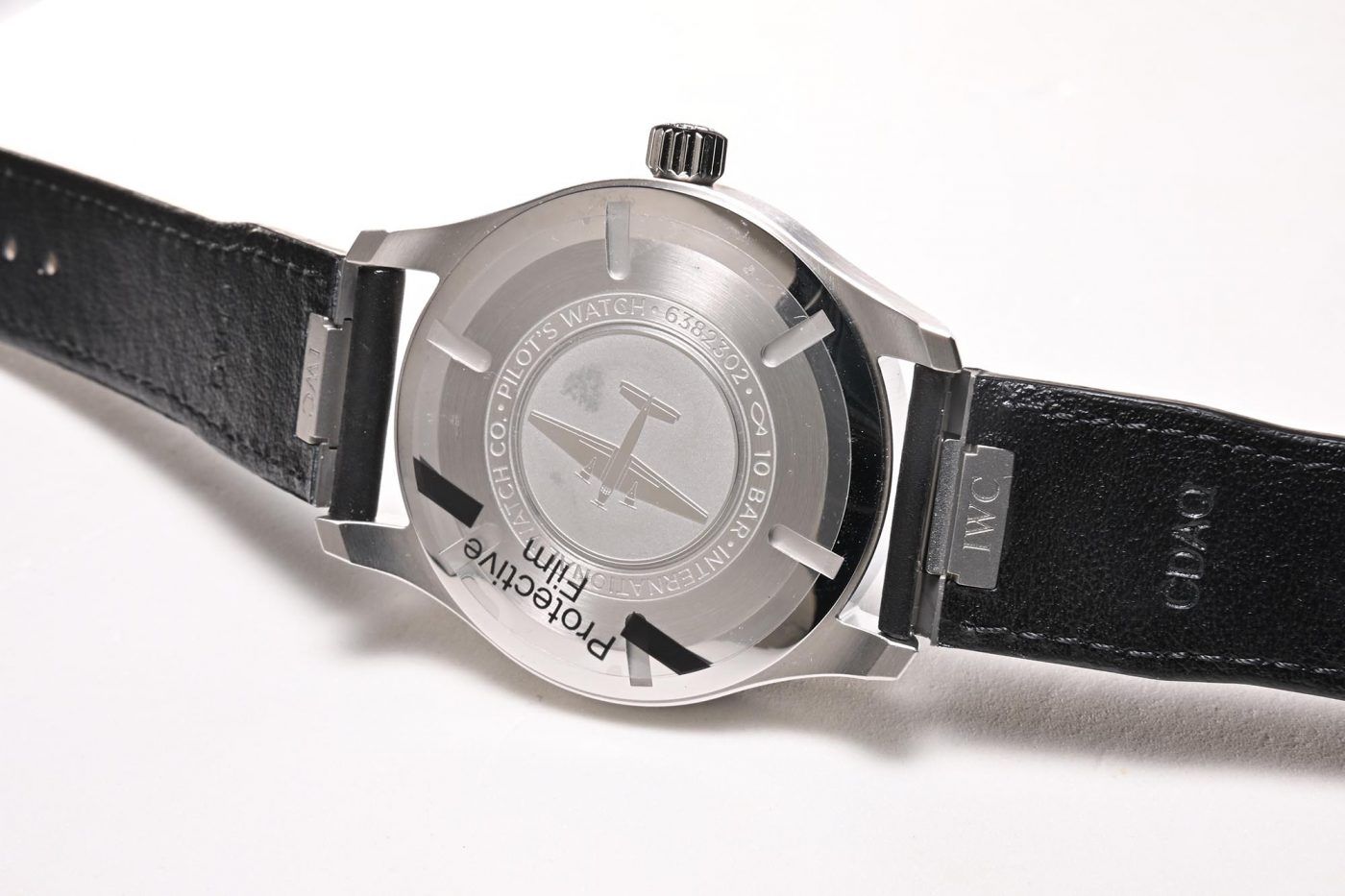 Is the IWC Mark XX the perfect Mark series watch to buy? – ISOCHRONO