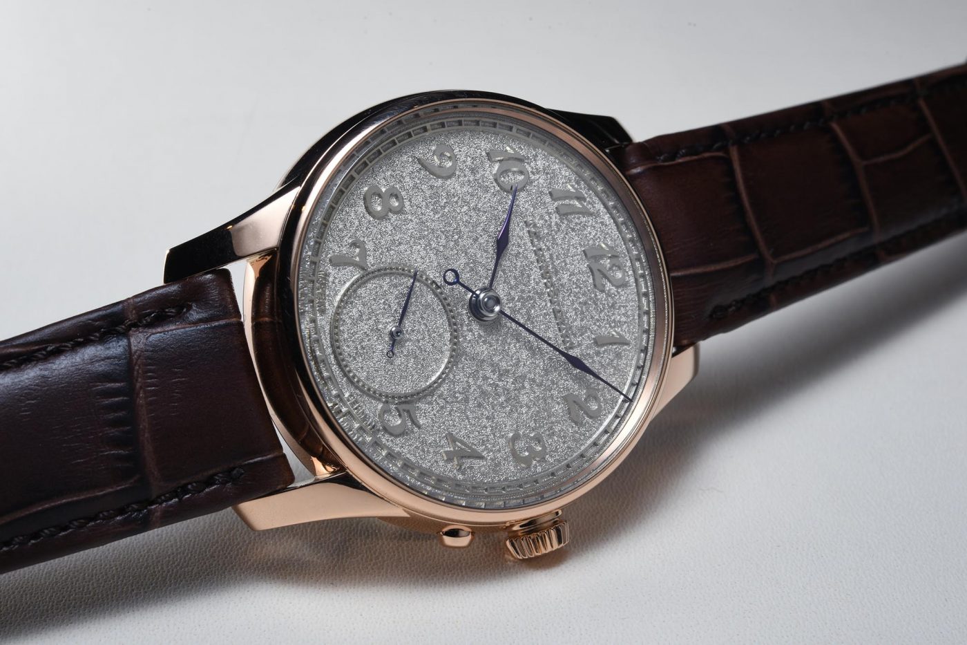 The Moritz Grossmann Tremblage revives an old engraving technique ...